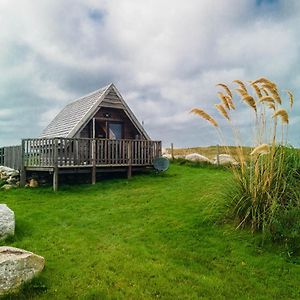 Swan View Lodge - North Uist Лохмедді Exterior photo