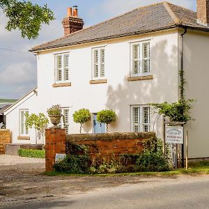 Smallbrook Cottage Бродвей Exterior photo