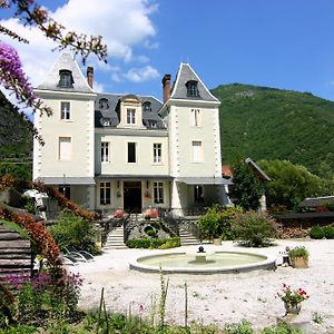 Готель Chateau Serre Barbier Saint-Beat Exterior photo