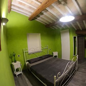 Bed And Breakfast Dal Tenente Сант'Анджело-ін-Вадо Exterior photo