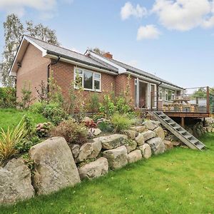 Ger Yr Afon Cottage Раядер Exterior photo