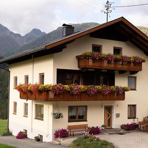 Готель Haus Guggenberger Liesing Exterior photo