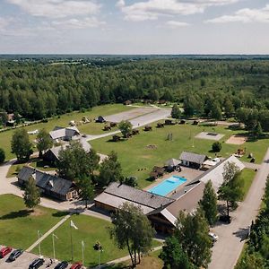 Holiday Village Suur Toell Курессааре Exterior photo