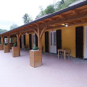 Готель Loggia Piani Nuovi Carasco Exterior photo