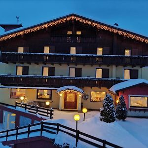 Albergo Villa Cristina Фольгарія Exterior photo