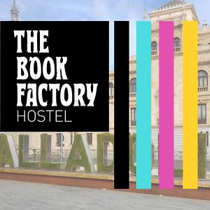 The Book Factory Hostel Вальядолід Exterior photo