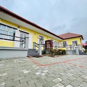 Готель Casa Benke Haz Ковасна Exterior photo