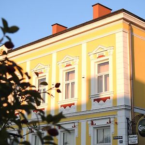 Готель Gasthof Franzl Wilhelmsburg Exterior photo