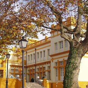 Hotel Arcea Palacio De Las Nieves Ланґрео Exterior photo