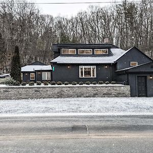 Hideaway Lodge - Glen Lake, Лейк-Джордж Exterior photo