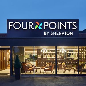 Four Points By Sheraton London Gatwick Airport Горлі Exterior photo