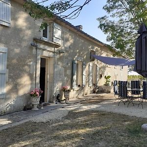 Bed and Breakfast Le Coeur Du Breuil Segonzac  Exterior photo