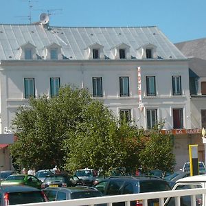 Hotel De La Gare Монлюсон Exterior photo