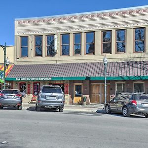 Апартаменти Sleek, Newly Updated Downtown San Marcos Apt! Exterior photo