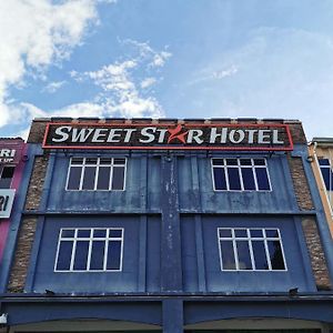 Sweet Star Hotel Алор-Стар Exterior photo