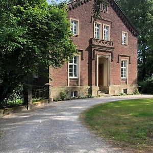 Das Ministerhaus - 1-2 Zimmer In Historischer Villa Бергкамен Exterior photo