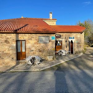 Готель La Pallota De San Cristobal Палас-де-Рей Exterior photo