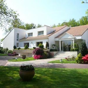 Les Jardins De La Muse, Piscine Couverte, Spa Et Fitness Basse-Goulaine Exterior photo