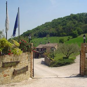 Вілла Agriturismo Tre Querce Penna San Giovanni Exterior photo