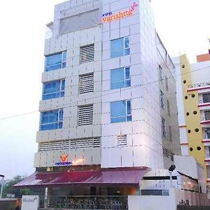 Hotel Varishtta Наві-Мумбаї Exterior photo