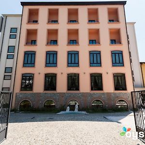 Hotel La Cartiera Віньола Exterior photo