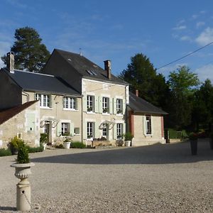 Bed and Breakfast Domaine Du Bouloy Druyes-les-Belles-Fontaines Exterior photo