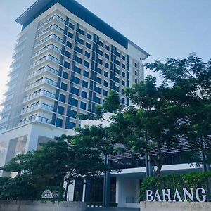 Bahang Bay Hotel Телюк Баганг Exterior photo