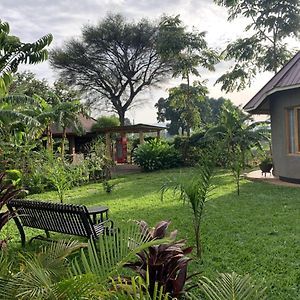 Готель Tulivu Kilimanjaro Retreat Msaranga Exterior photo