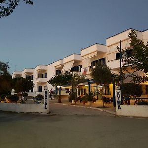 Апарт готель To Kyma Амарінтос Exterior photo