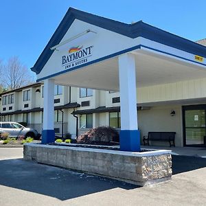 Готель Baymont By Wyndham Branford/New Haven Exterior photo