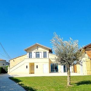 Апартаменти La Maison Des Vignes Saint Emilion Exterior photo