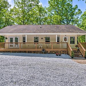 Вілла Forested Tamassee Escape With Screened Porch! Salem Exterior photo