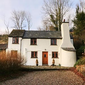 Hedgehog Cottage Майнгед Exterior photo