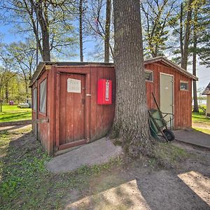 Вілла Convenient Cabin With Access To 3 Boat Docks! Northwoods Beach Exterior photo