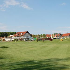 Golf Resort Клех Exterior photo