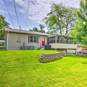 Family-Friendly Omaha Home About 5 Mi To Dtwn! Exterior photo