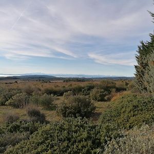 Вілла Gite Les Romarins Saint-Jean-de-Minervois Exterior photo