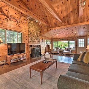 Вілла Lakefront Petoskey Abode - Deck, Grill And Boat Dock Exterior photo