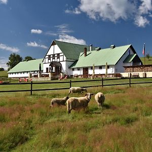 Готель Farma Hvozd Krompach Exterior photo