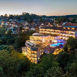 Hotel Kronelamm Im Schwarzwald Бад-Тайнах-Цафельштайн Exterior photo