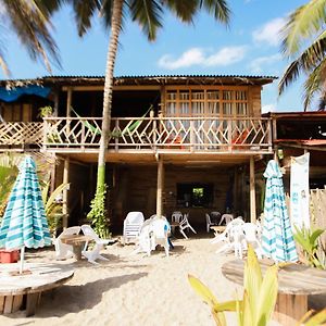 Готель Puerto Manglar By Mareygua Beach Guachaca Exterior photo