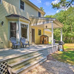 Marion Home With Private Deck Less Than 1 Mi From Beach Exterior photo