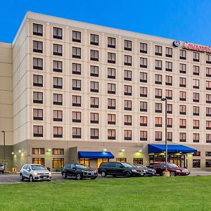 Comfort Suites Chicago O'Hare Airport Шиллер-Парк Exterior photo