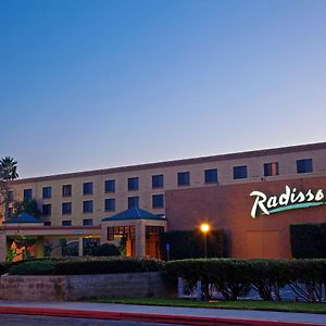 Radisson Hotel Santa Maria Exterior photo