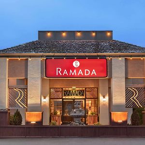 Готель Ramada By Wyndham Арката Exterior photo
