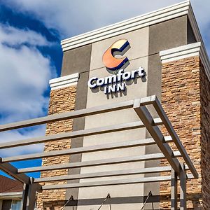 Comfort Inn Вокеша Exterior photo