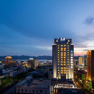 Huachen International Hotel Ханчжоу Exterior photo