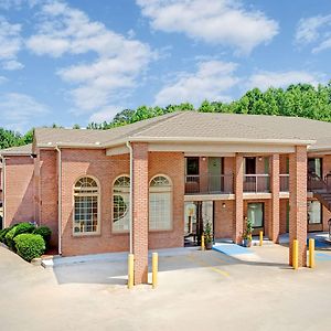 Готель Super 8 By Wyndham Acworth/Atlanta Area Exterior photo