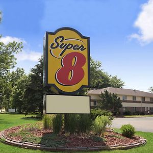 Готель Super 8 By Wyndham Whitewater Wi Exterior photo