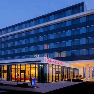 Hilton Garden Inn Вінер-Нойштадт Exterior photo